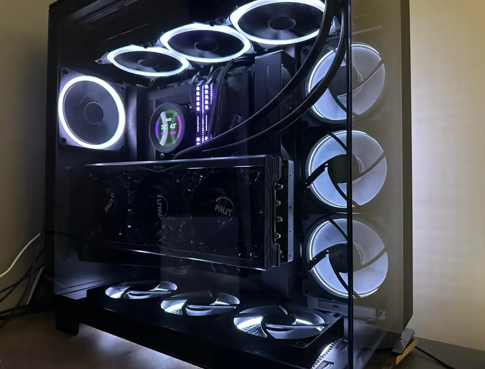 NZXT H9 Flow