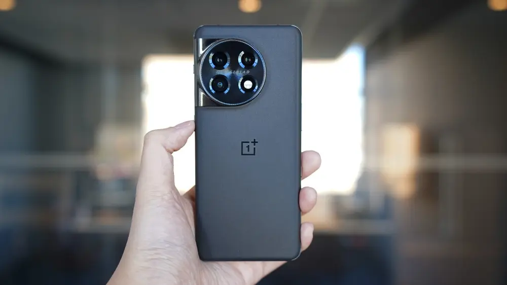 OnePlus 11