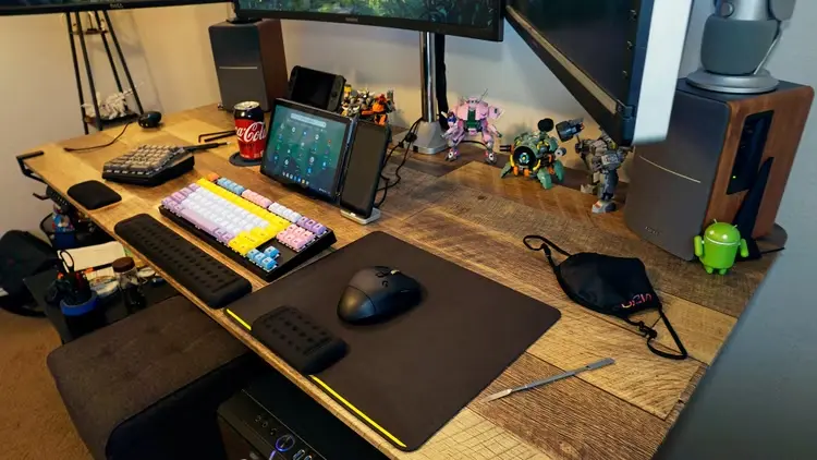 Good Decor for a gaming setup